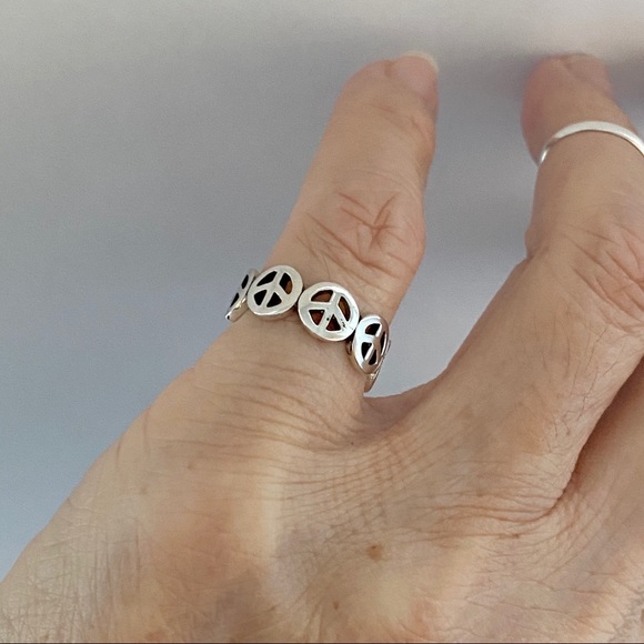 Sterling Silver Six Peace Sign Ring, Love Ring, Silver Rings - Picture 7 of 12